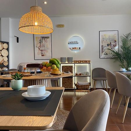 Hotel Residencial Dora Braga Bagian luar foto