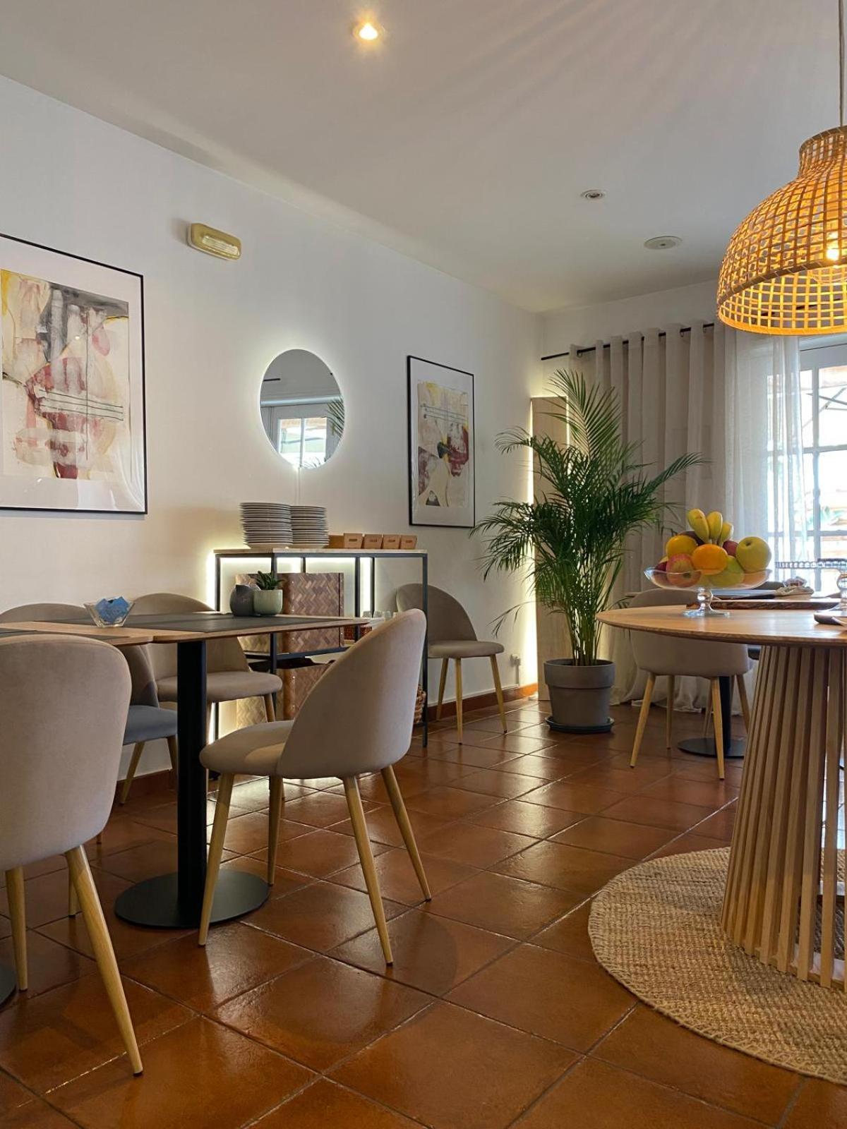 Hotel Residencial Dora Braga Bagian luar foto